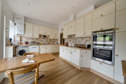 Images for The Street, Puttenham, GU3