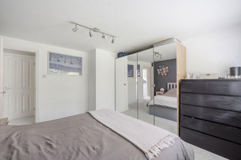 Images for Horsham Road, Shalford, Guildford, Surrey