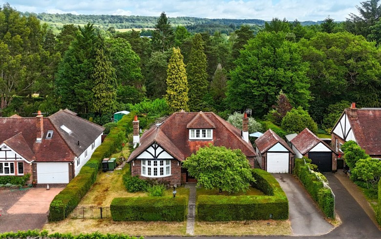 Click the photo for more details of Roseacre Gardens, Chilworth, Guildford