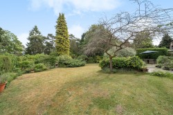 Images for Roseacre Gardens, Chilworth, Guildford