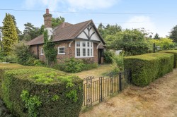 Images for Roseacre Gardens, Chilworth, Guildford
