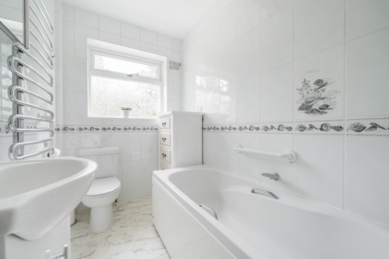 Images for Roseacre Gardens, Chilworth, Guildford