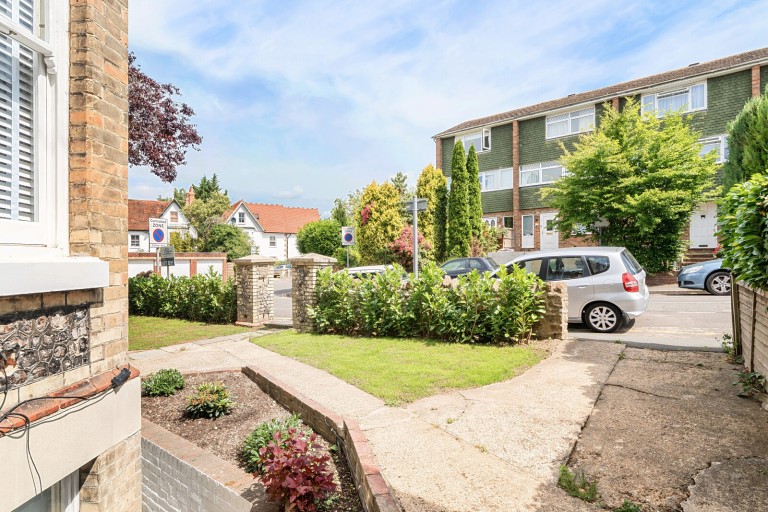 Images for Baillie Road, Guildford, Surrey
