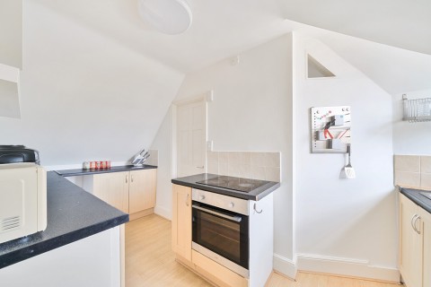 Click the photo for more details of Baillie Road, Guildford, Surrey