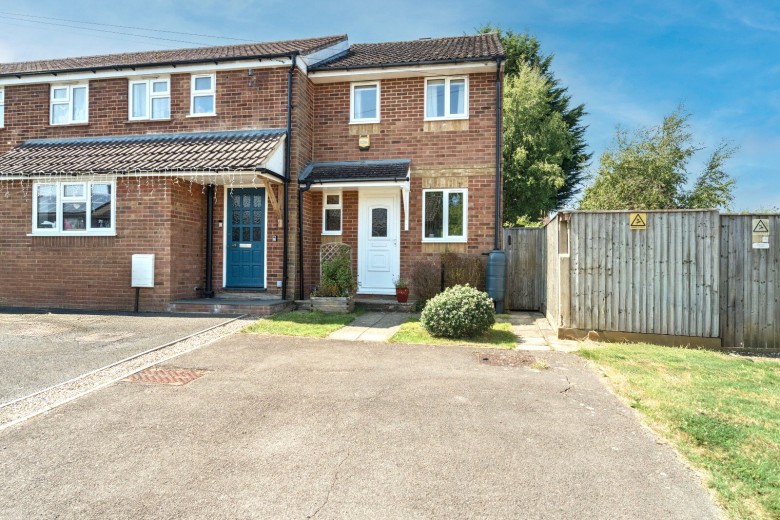 Click the photo for more details of Rickyard, Guildford, Surrey