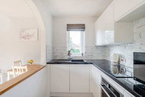 Click the photo for more details of Lawrence Close, Guildford, Surrey