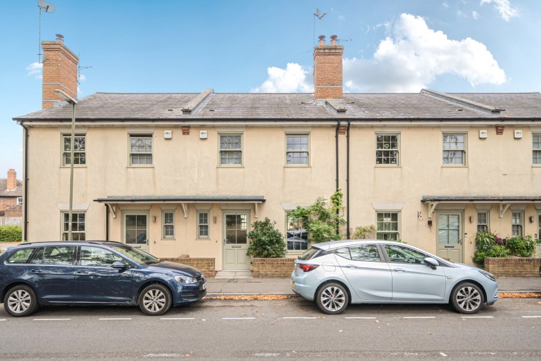 Click the photo for more details of Kings Road, Shalford, Surrey