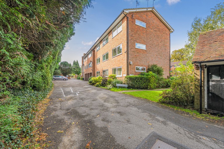 Images for Levylsdene, Guildford, Surrey