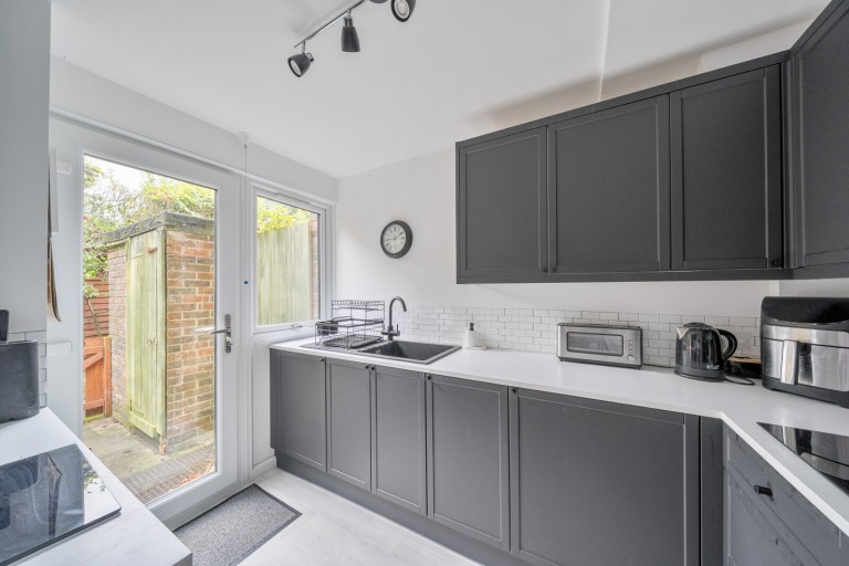 Images for Cross Lanes, Guildford, Surrey