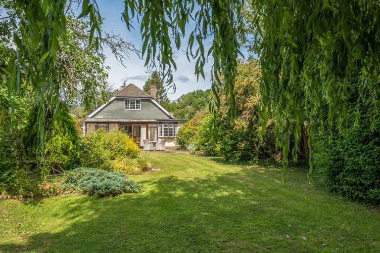 Images for Beech Lane, Normandy, Surrey