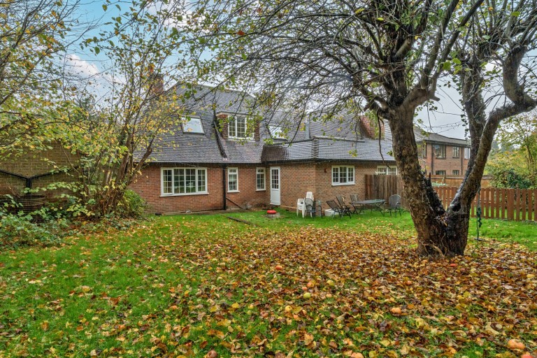 Images for Curling Vale, Guildford, Surrey