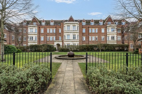 Click the photo for more details of London Road, Guildford, Surrey