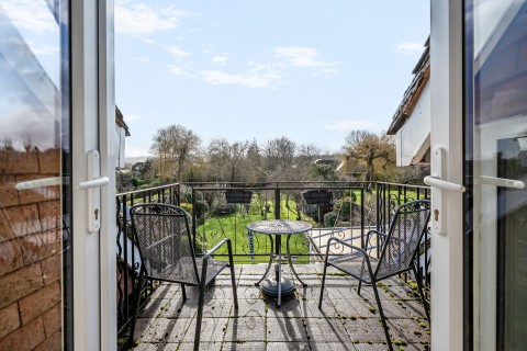 Click the photo for more details of Culls Road, Normandy, Surrey