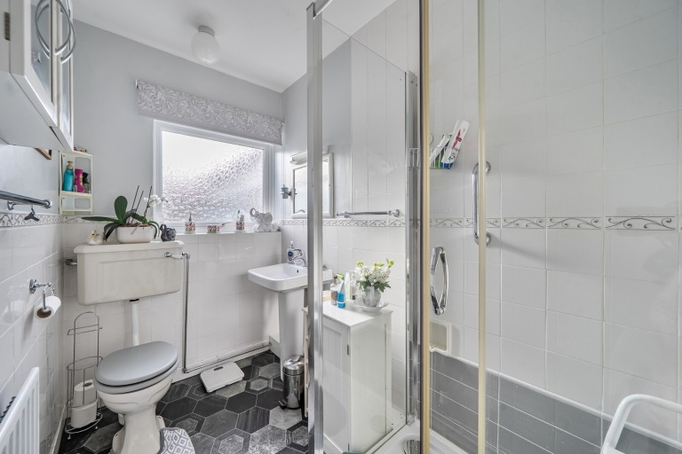 Images for Culls Road, Normandy, Surrey