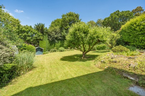 Click the photo for more details of Westward Ho, Guildford, Surrey