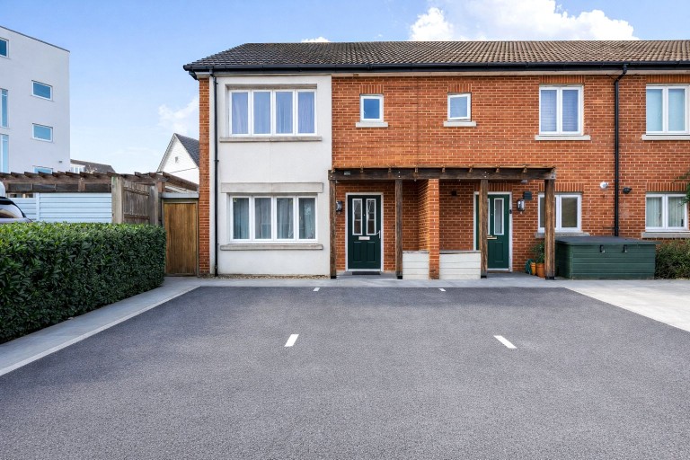 Images for Rivett Drake Close, Guildford, Surrey
