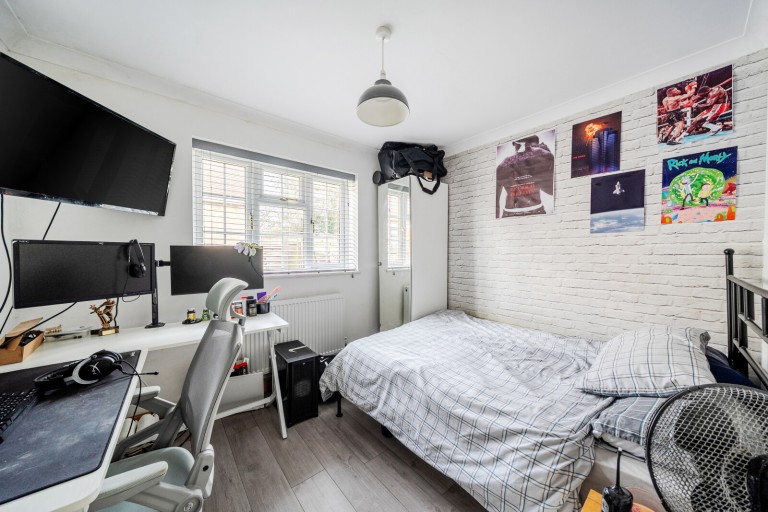 Images for Christmas Pie Avenue, Normandy, Surrey