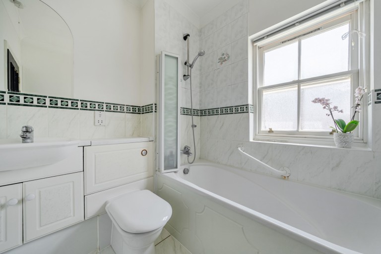 Images for Elmdon Place, Guildford, Surrey