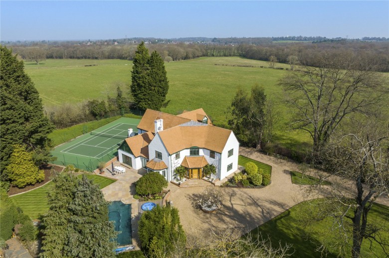 Click the photo for more details of Fairoak Lane, Oxshott, KT22