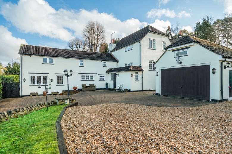 Click the photo for more details of Upper Bourne Lane, Farnham, Surrey