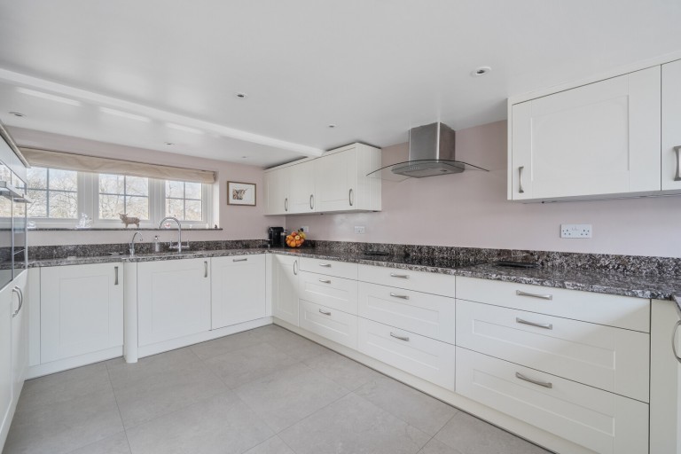 Images for Upper Bourne Lane, Farnham, Surrey