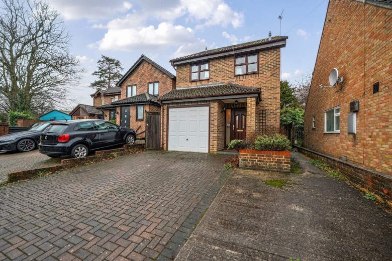 Click the photo for more details of Sandy Lane, Woking