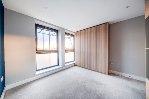 Click the photo for more details of Burlington Road, 87 Burlington Road, New Malden