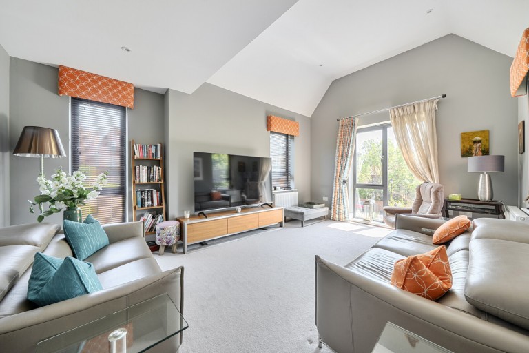 Images for Sycamore Avenue, Godalming, Surrey