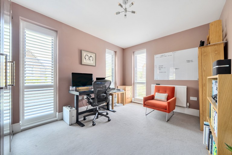 Images for Sycamore Avenue, Godalming, Surrey