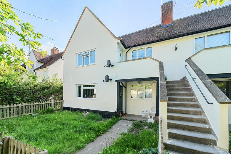 Click the photo for more details of Birchwood Road, West Byfleet, Surrey
