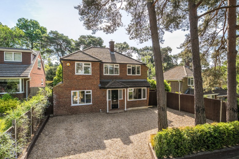 Click the photo for more details of Pine Tree Hill, Pyrford, Surrey