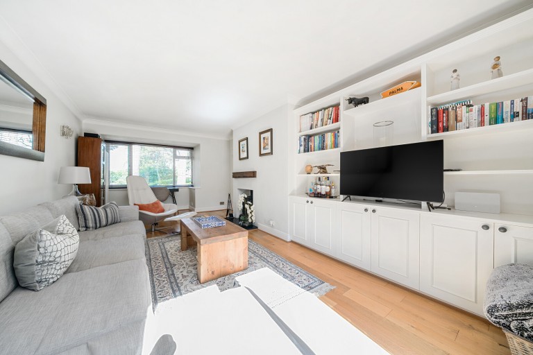 Images for Pine Tree Hill, Pyrford, Surrey