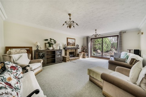 Click the photo for more details of Blackwood Close, West Byfleet, Surrey