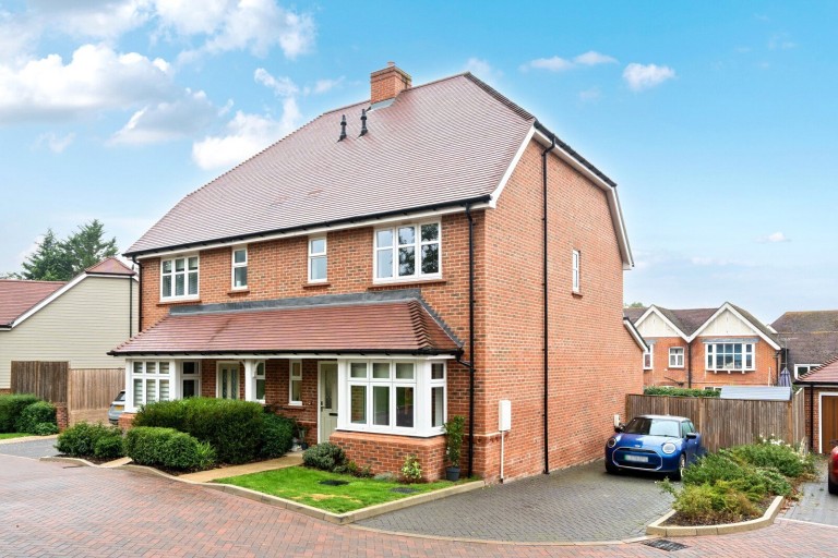 View Full Details for Leatherhead, Surrey