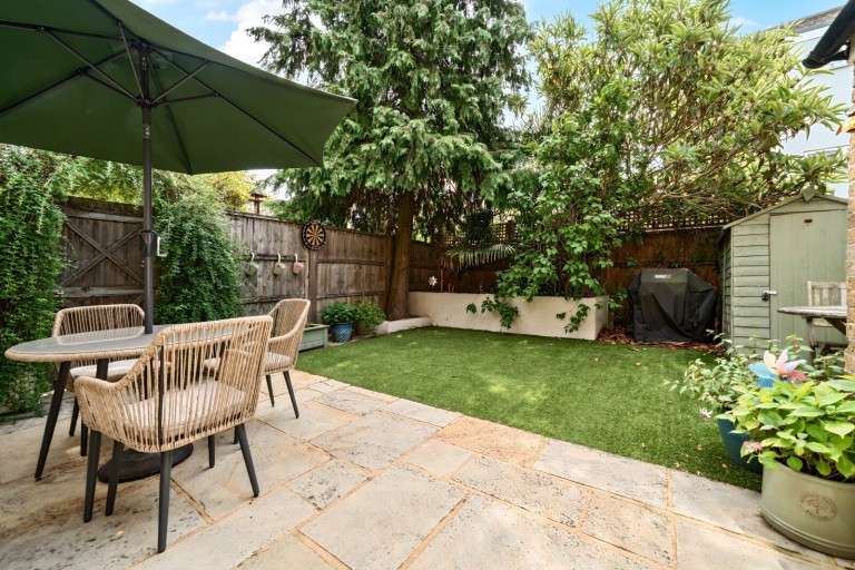 Images for Holstein Avenue, Weybridge, Surrey