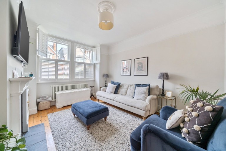 Images for Holstein Avenue, Weybridge, Surrey