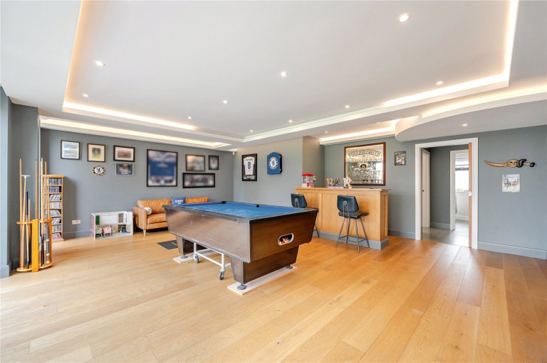 Images for Rookery Close, Fetcham, Surrey