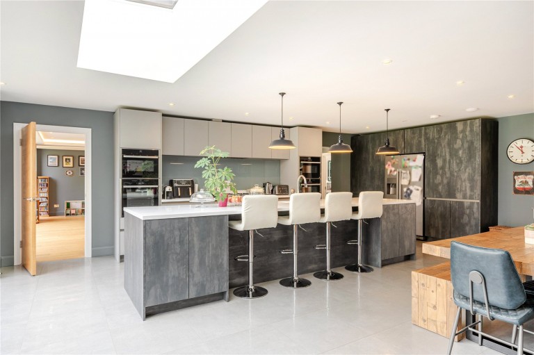 Images for Rookery Close, Fetcham, Surrey