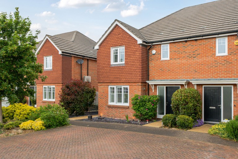 Images for River Walk, Fetcham, Surrey