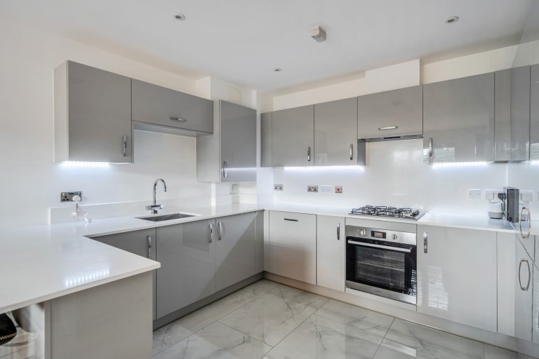 Images for River Walk, Fetcham, Surrey
