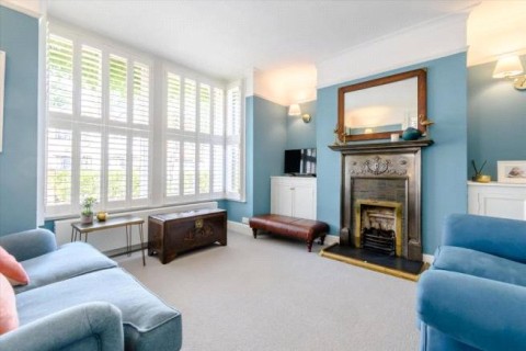 Click the photo for more details of Clarence Road, Walton-On-Thames, Surrey