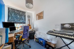 Images for Huntingdon Road, Woking