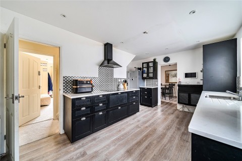 Click the photo for more details of Sunbury Lane, Walton-On-Thames, Surrey