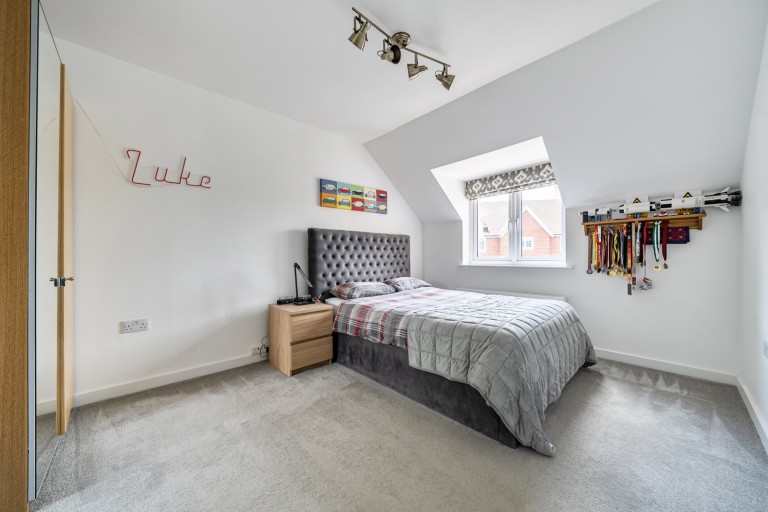 Images for Weyburn Lane, Elstead, Surrey