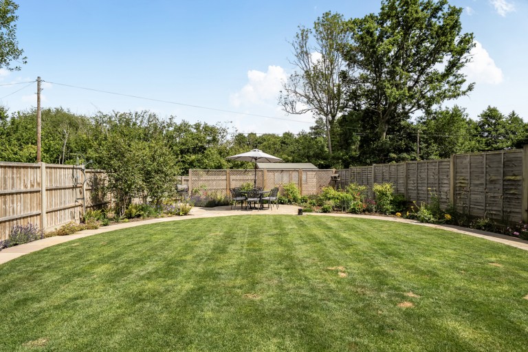 Images for Weyburn Lane, Elstead, Surrey