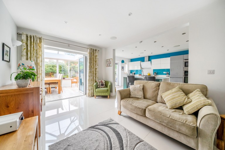 Images for Farleigh Road, New Haw, Surrey