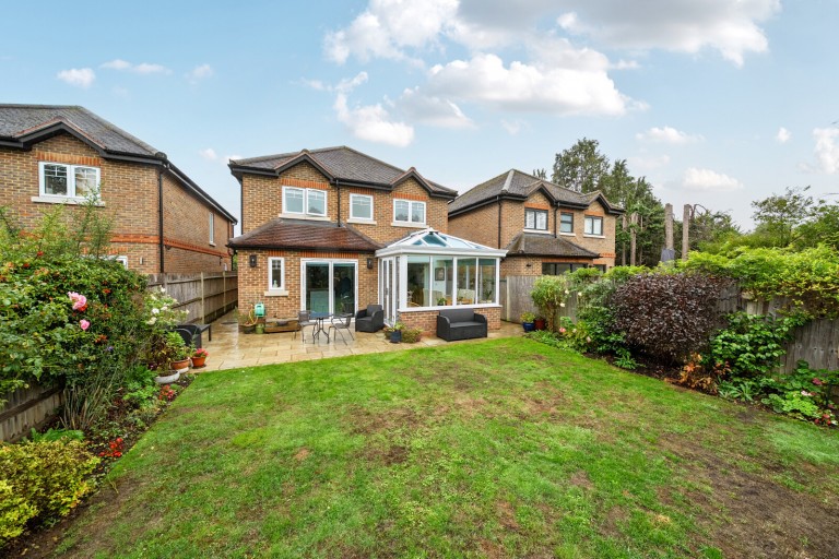 Images for Farleigh Road, New Haw, Surrey