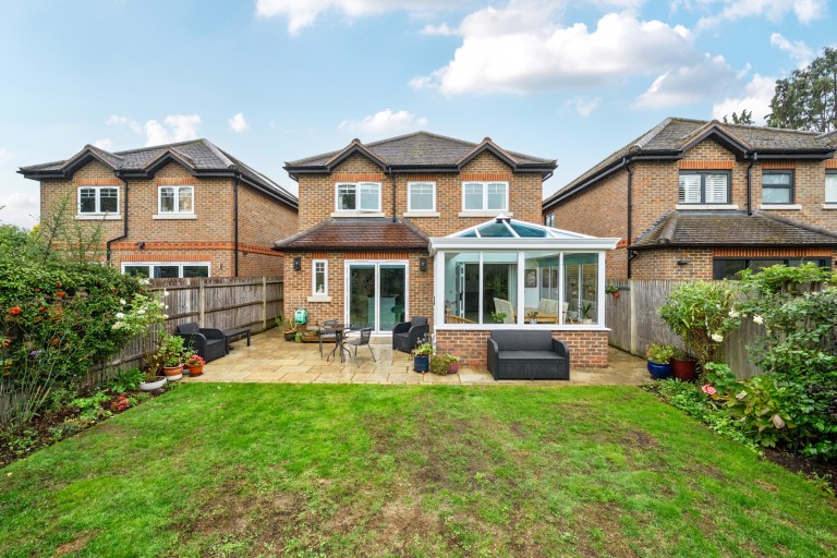 Images for Farleigh Road, New Haw, Surrey