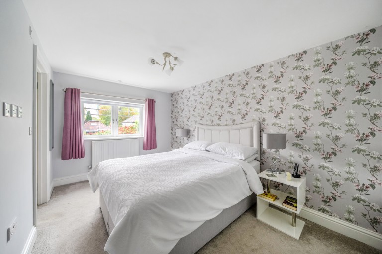 Images for Farleigh Road, New Haw, Surrey