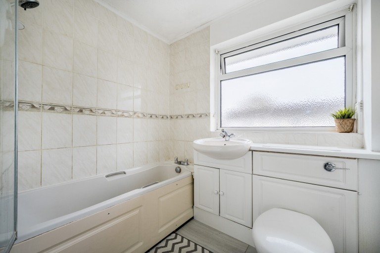 Images for Bishops Wood, Woking